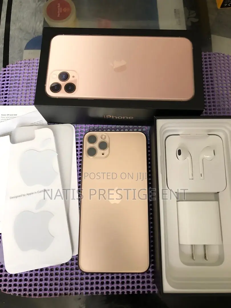 New Apple iPhone 11 Pro Max 64 GB Gold