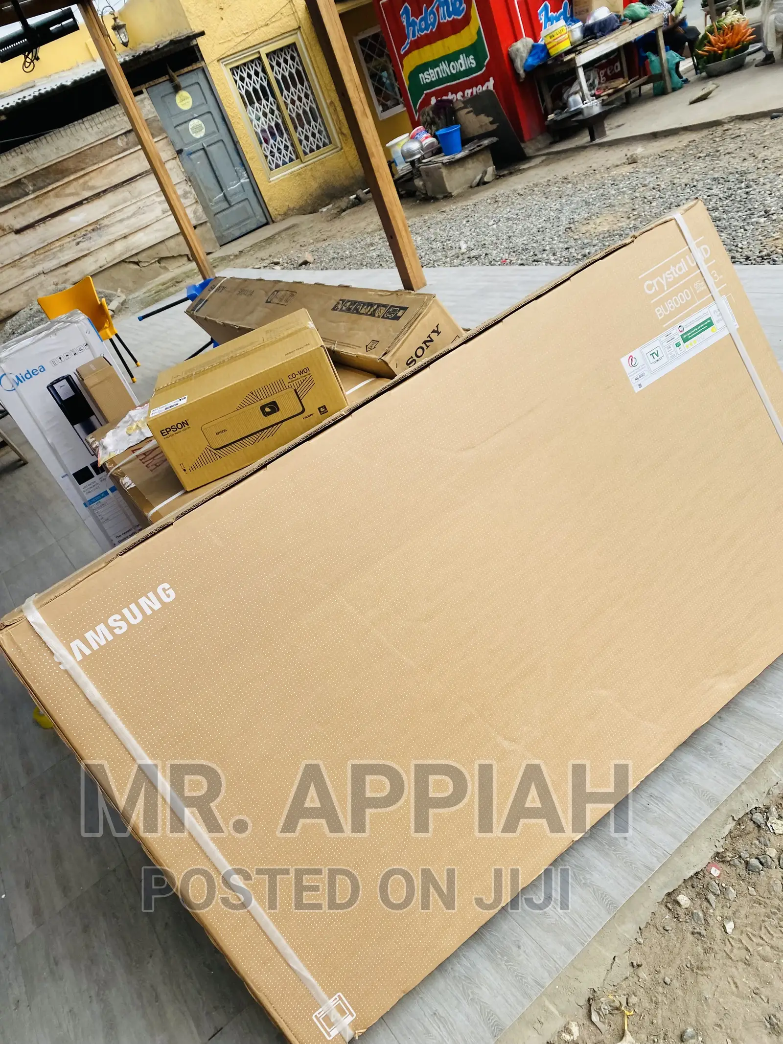 Fabulous Samsung 65CU8002 65” Crystal Uhd Smart Tv(Black).