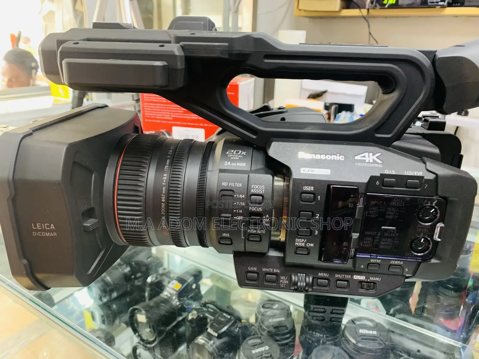 Panasonic AGUX180 Professional Handheld Video Camera
