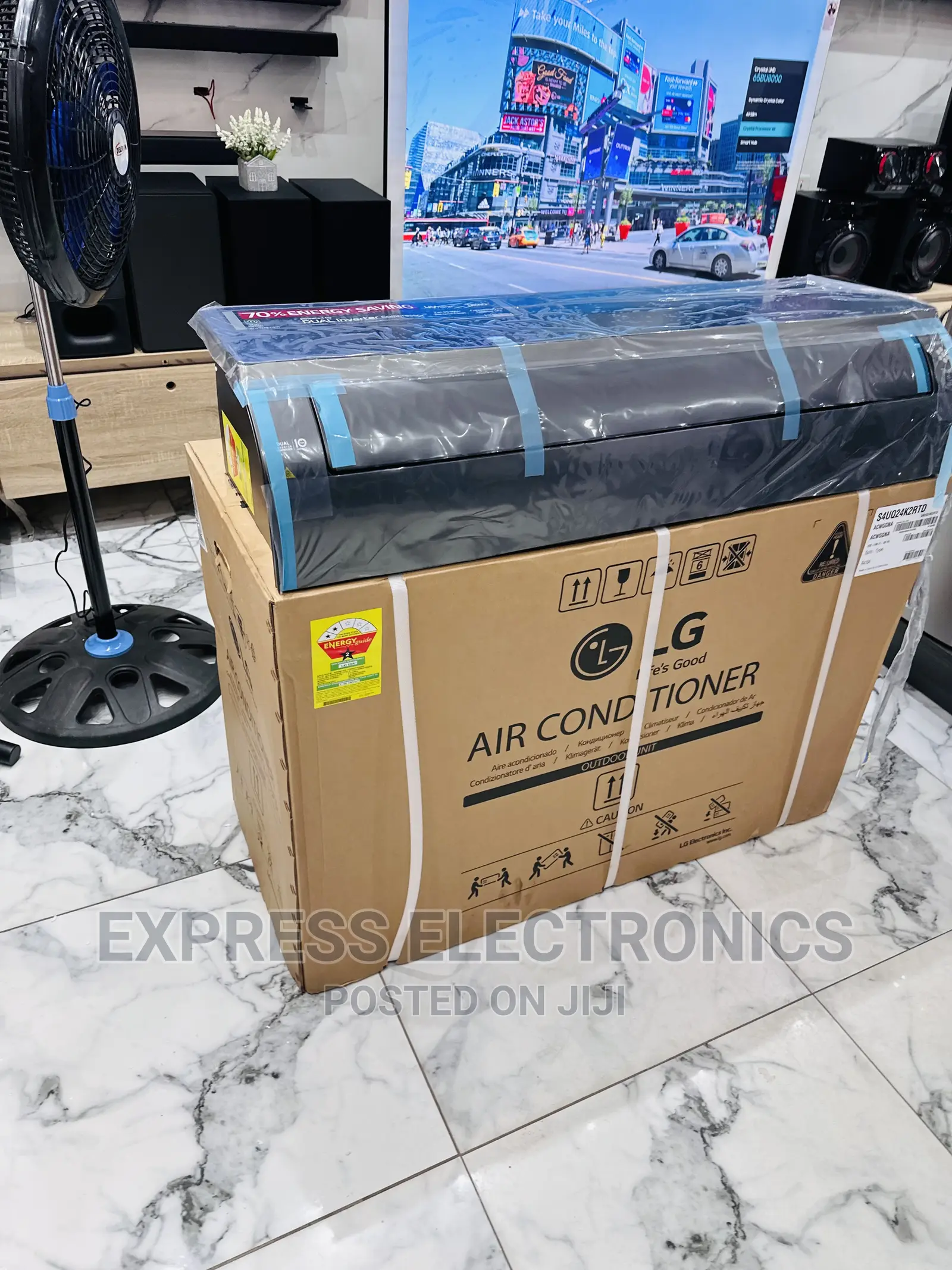 Long Distance Airflow Split Artcool Dual Inverter 2.5hp Lg