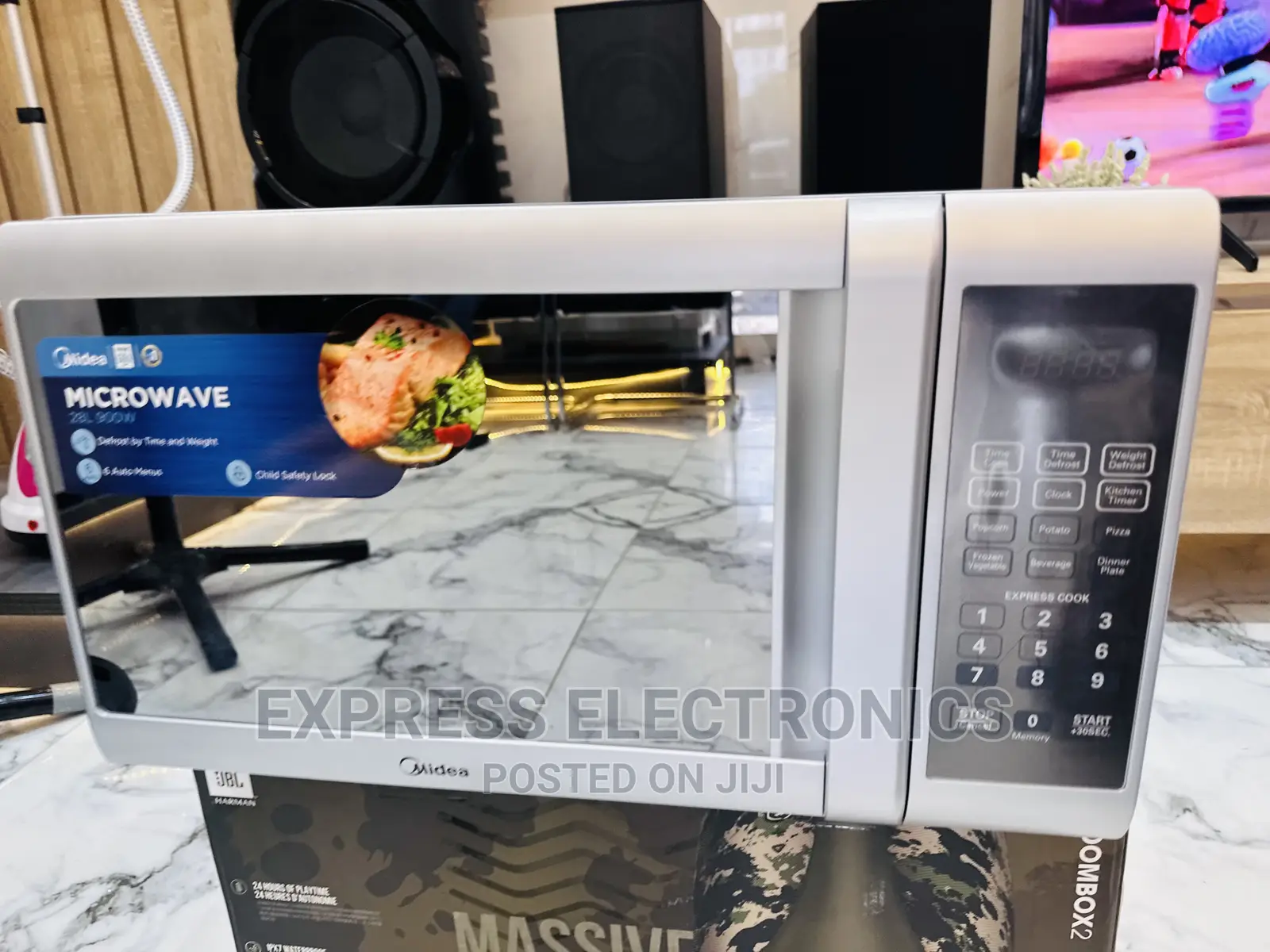 Easy to Operate Midea 28L Digital Microwave EM928ETB-P-S
