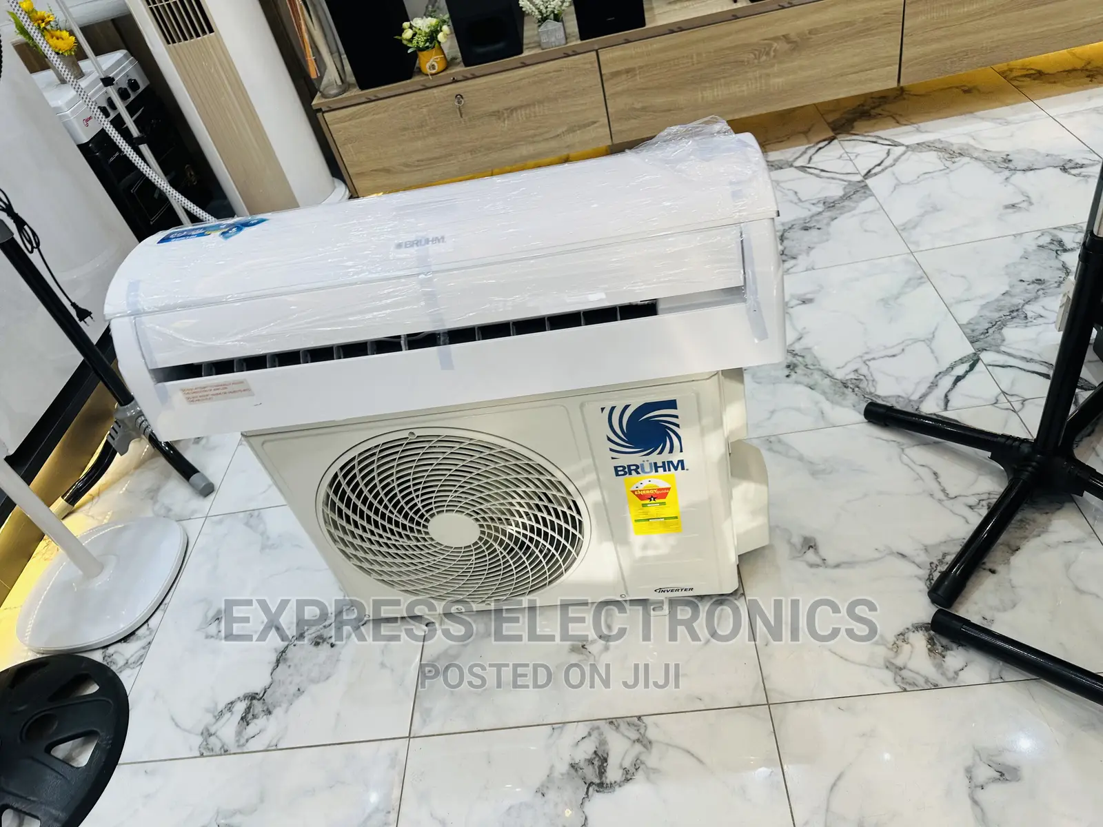 The Cheaper Bruhm 2.0hp Split R410 Gas AC White