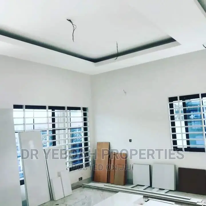 3bdrm House in Spintex 3 Bedrooms for sale