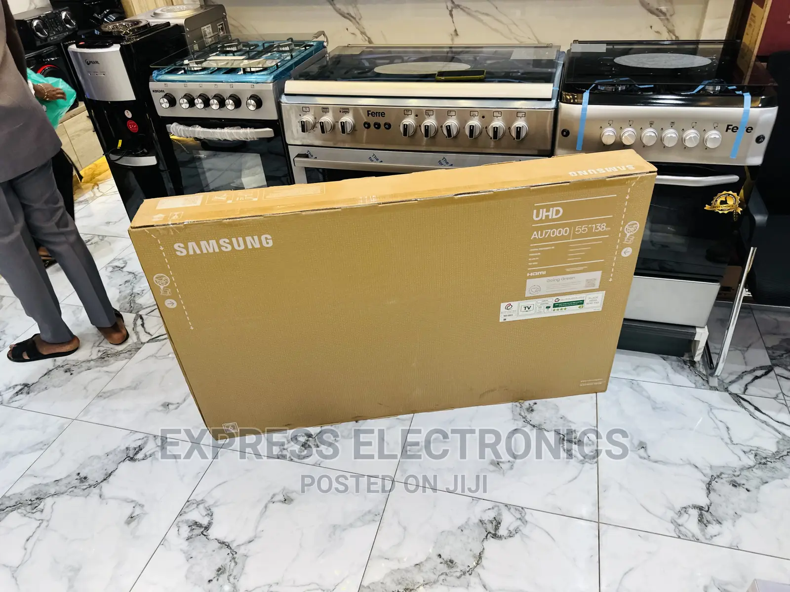 Series 9 Samsung Quality Display UHD Smartv55”Au9000