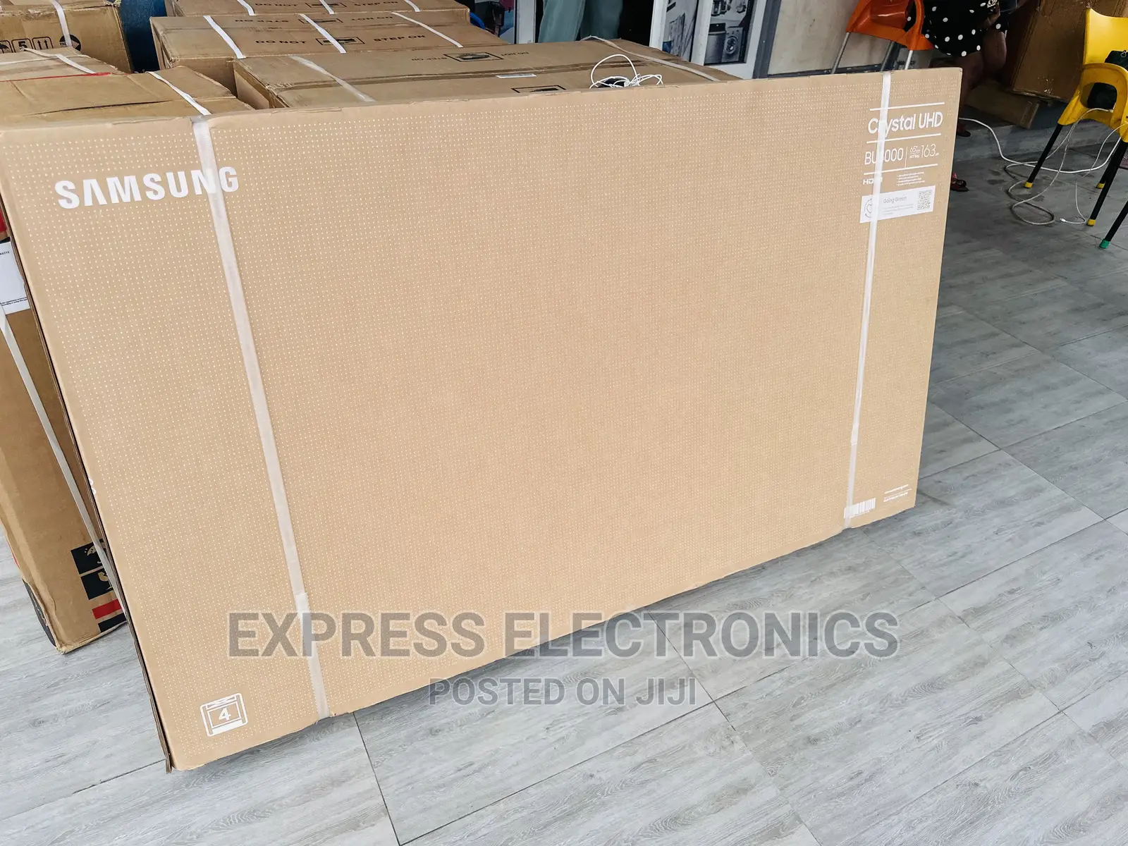Cu7172 2023 New Model 75”Samsung UHD Smart Glossy Display