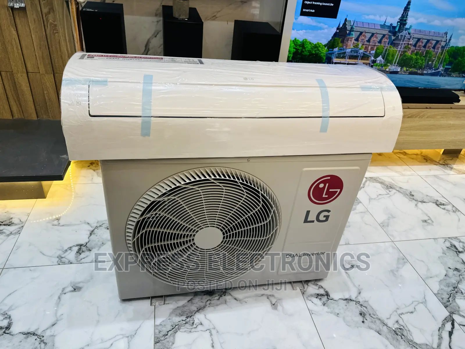 LG AC White R410 Gas S4-C12tzcaa—-Windy Airflow