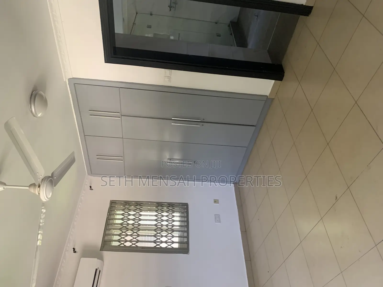 4bdrm Mansion in Cantonments for sale