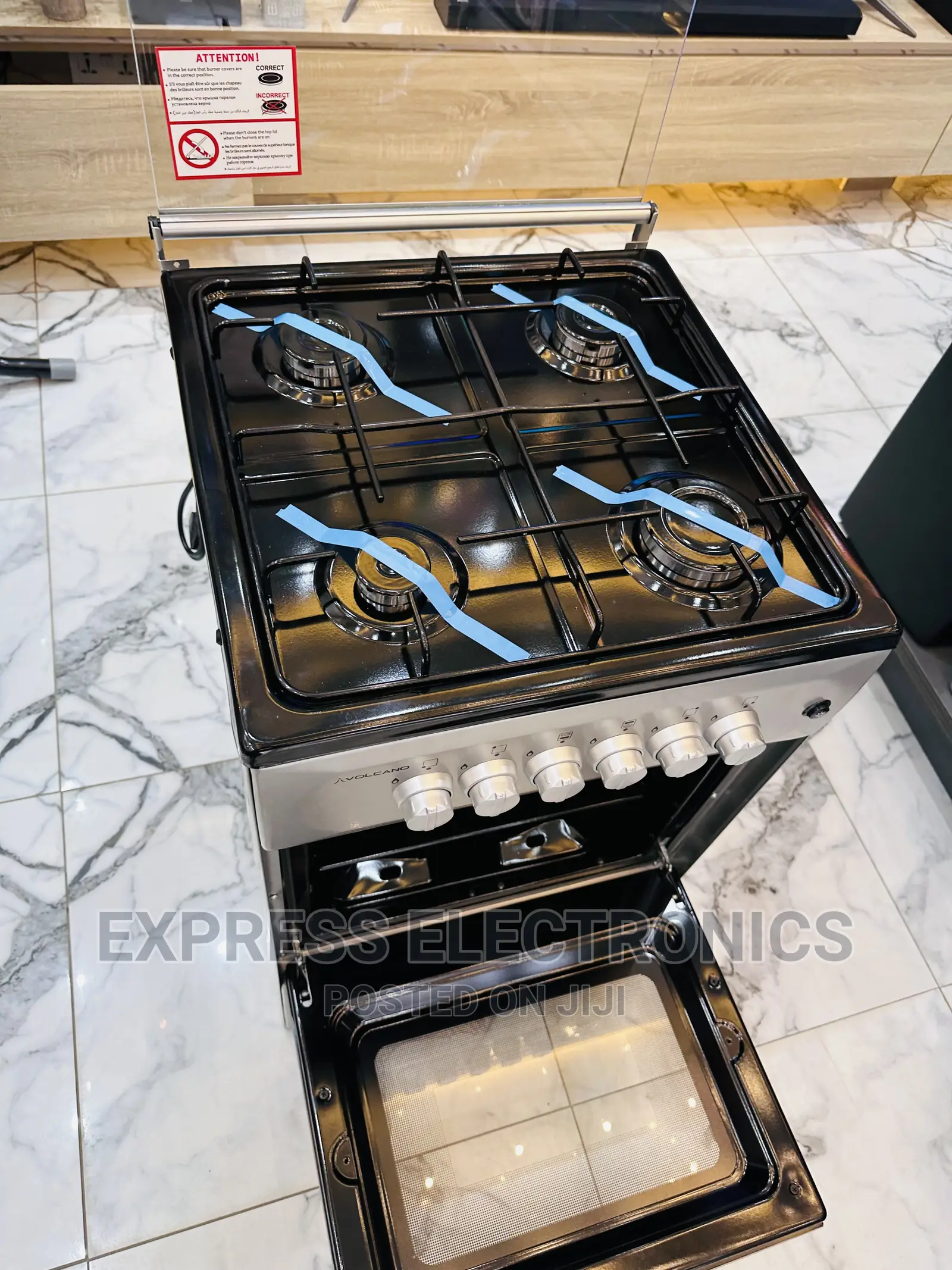 Strong  Sliver Gas Cooker Oven 50:50 4burner