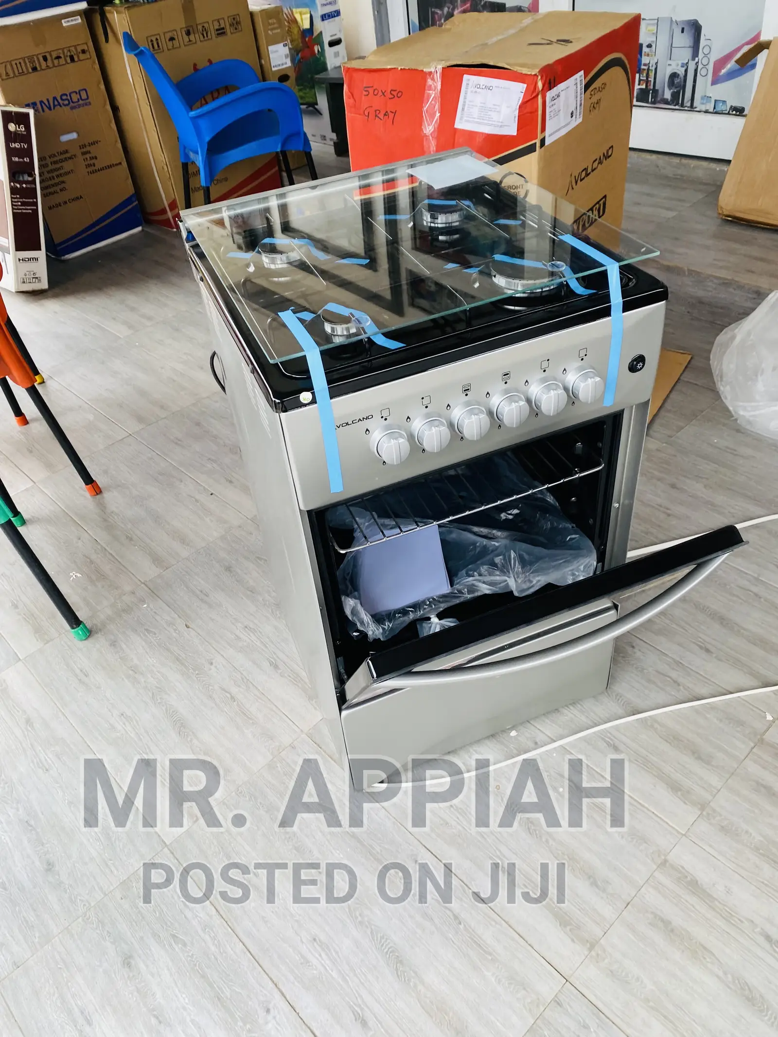 Elegant Gray Volcano 4 Gas Burner With Oven and Grill.
