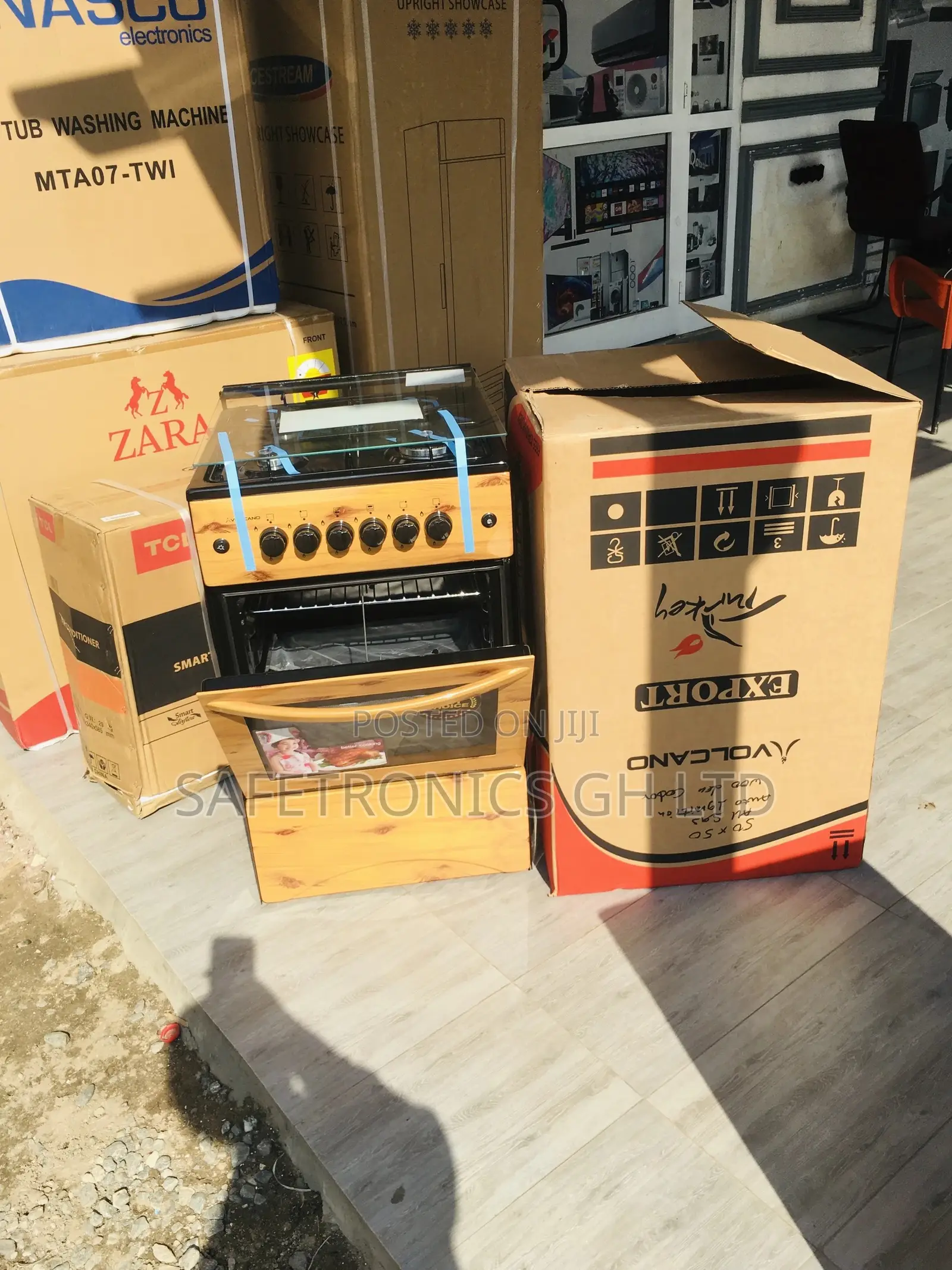 4 Gas Burner Light Wooden Oven With Grill 