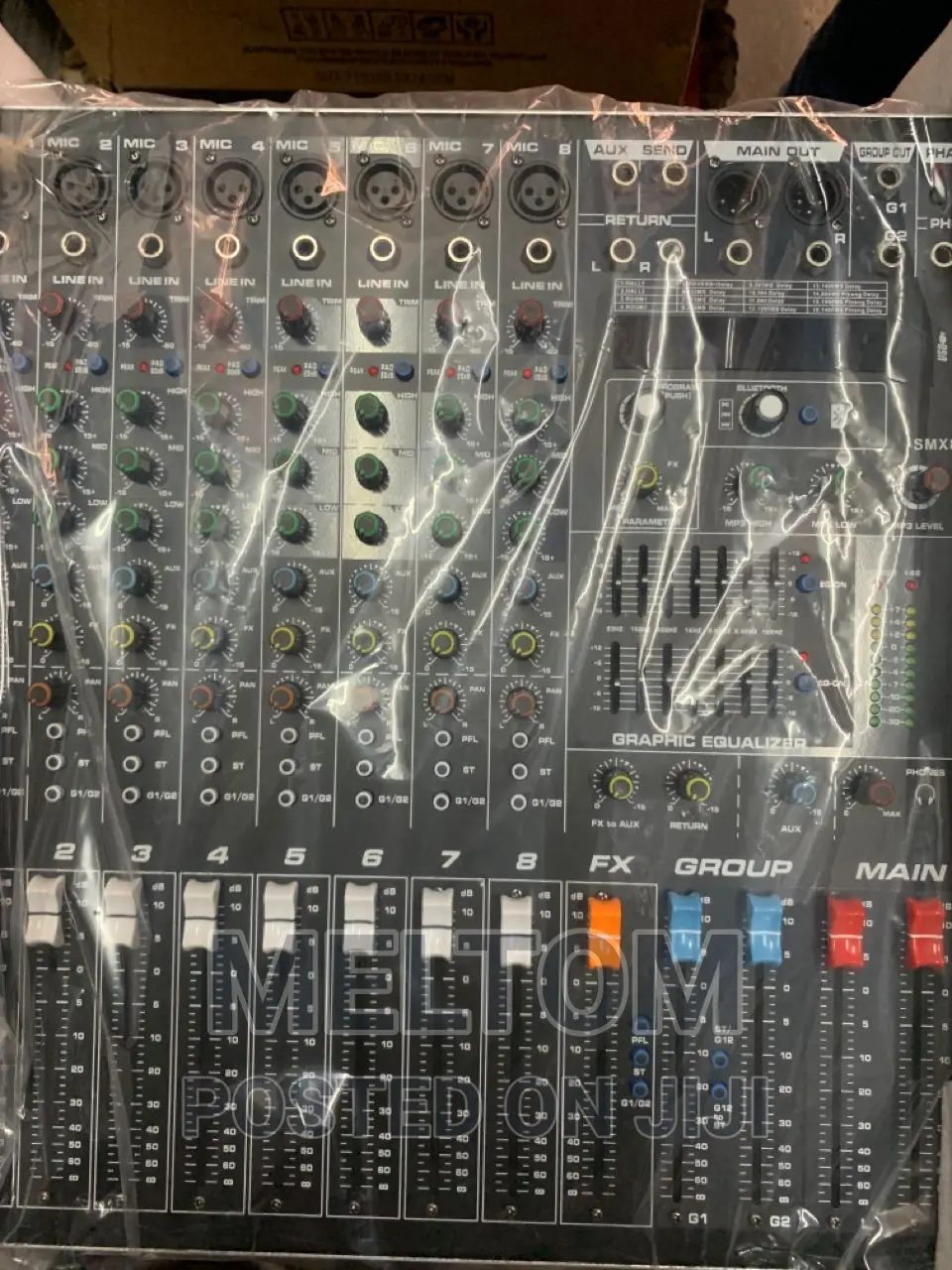 Yamaha SMX800 8channels Professional Raw Mixer