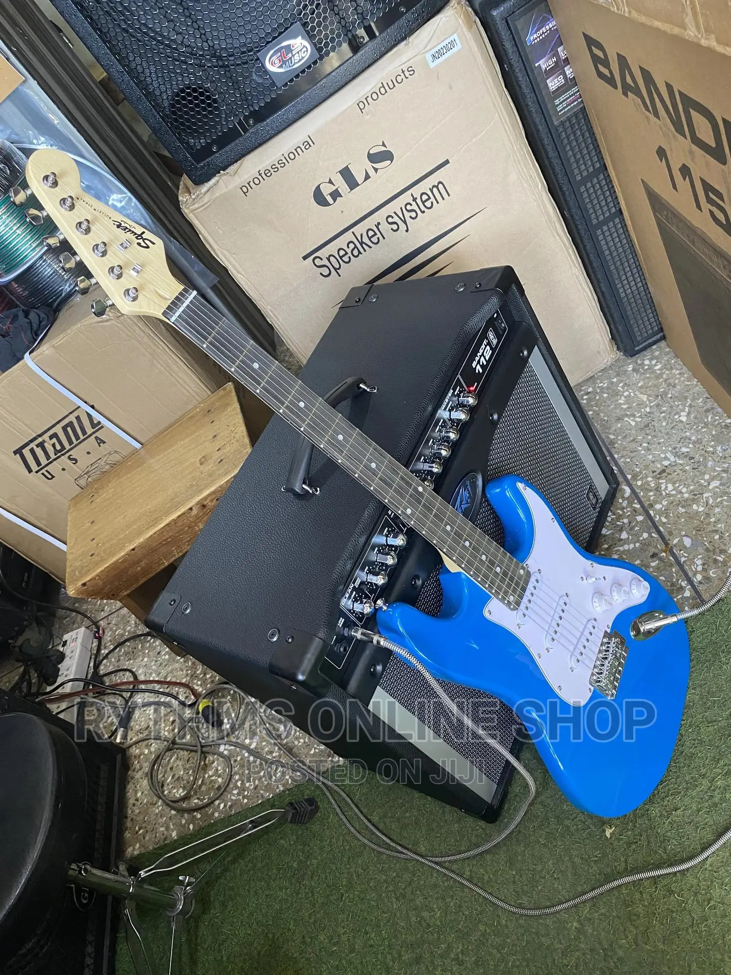 Lead Guitar and Combo