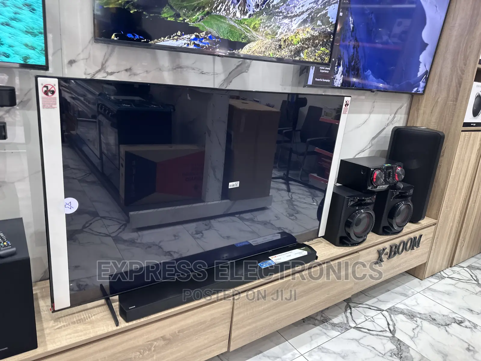 Samsung Uhd Smart High Quality Display 55”Bu8000