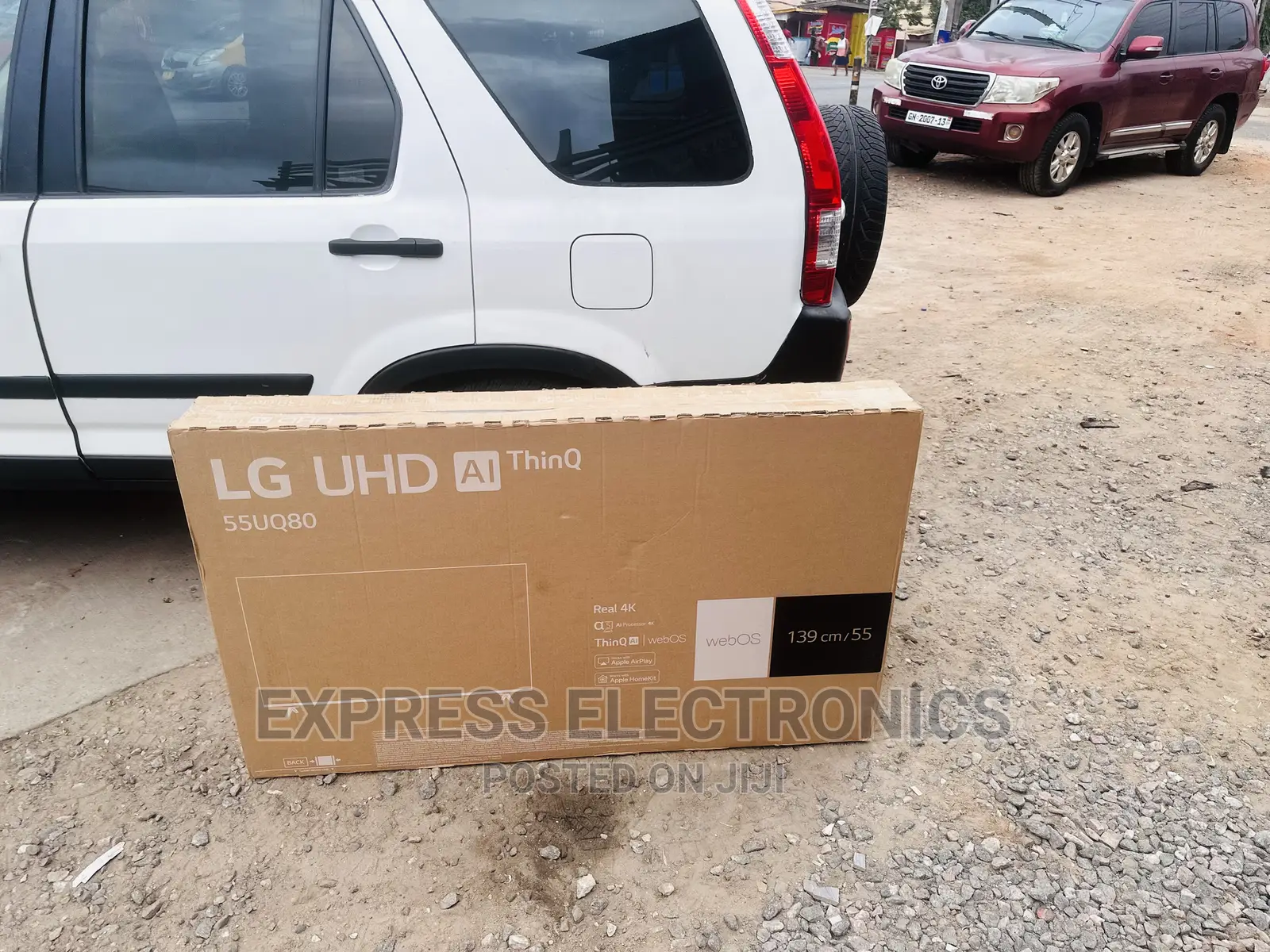 Smart Glossy Black Slim UHD Lg 55”Uq75 Tv
