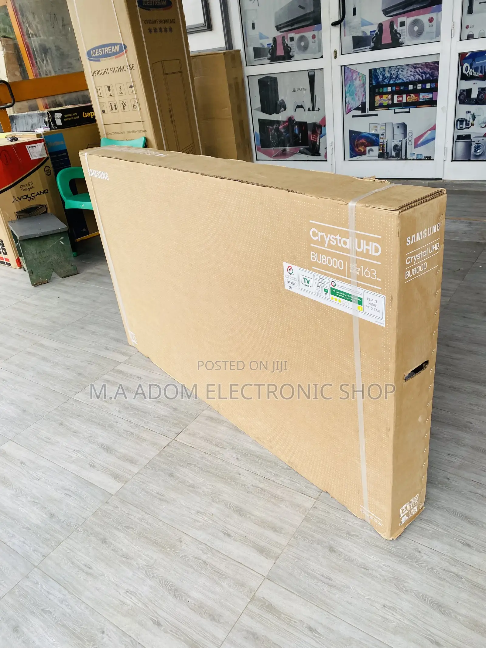 Durable and Affordable Samsung 65 Inch 65BU8002 Smart Tv.