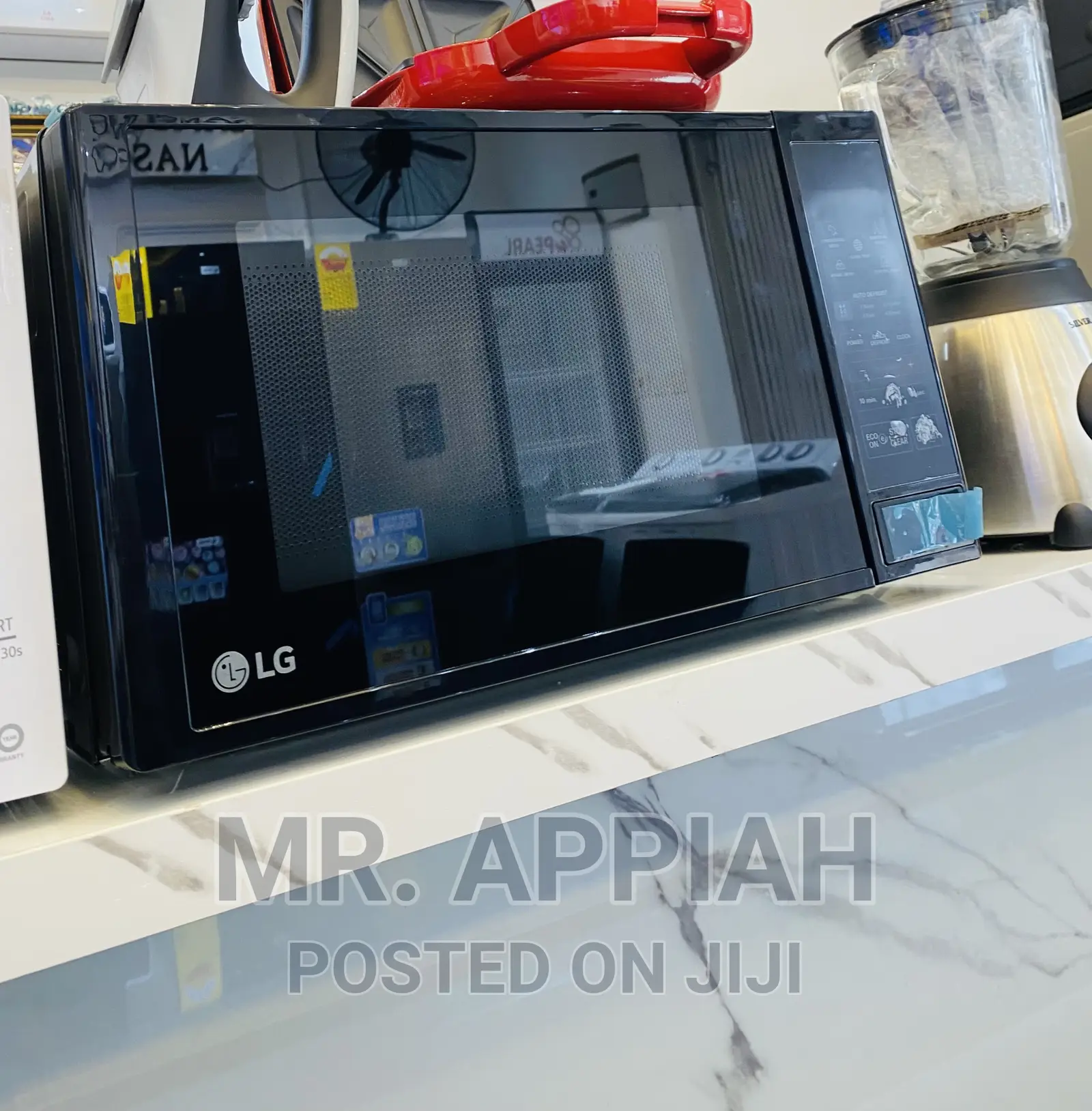 Brand  New LG Microwave Oven With Grill MS2042DB(Black) 
