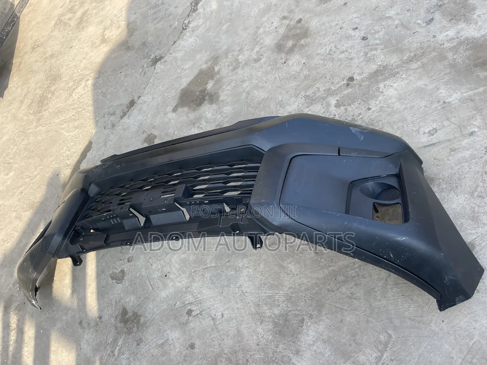 Mitsubishi L200 2018 Front Bumper
