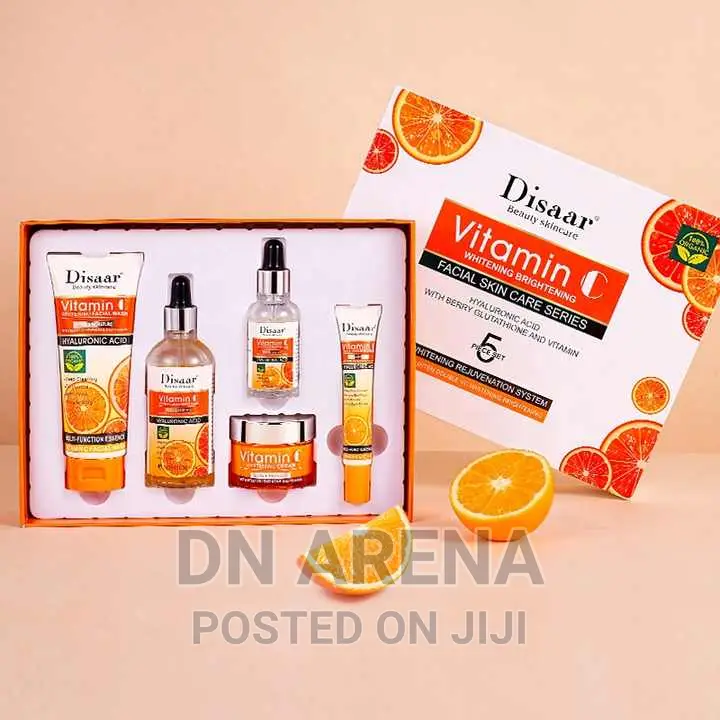 Disaar Facecare 100% Whitening Vitamins C Set 5pcs