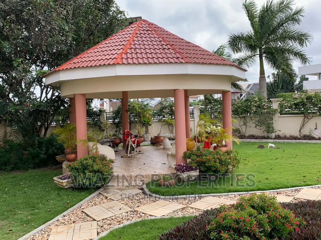 5bdrm House in Airport Residential Area for sale