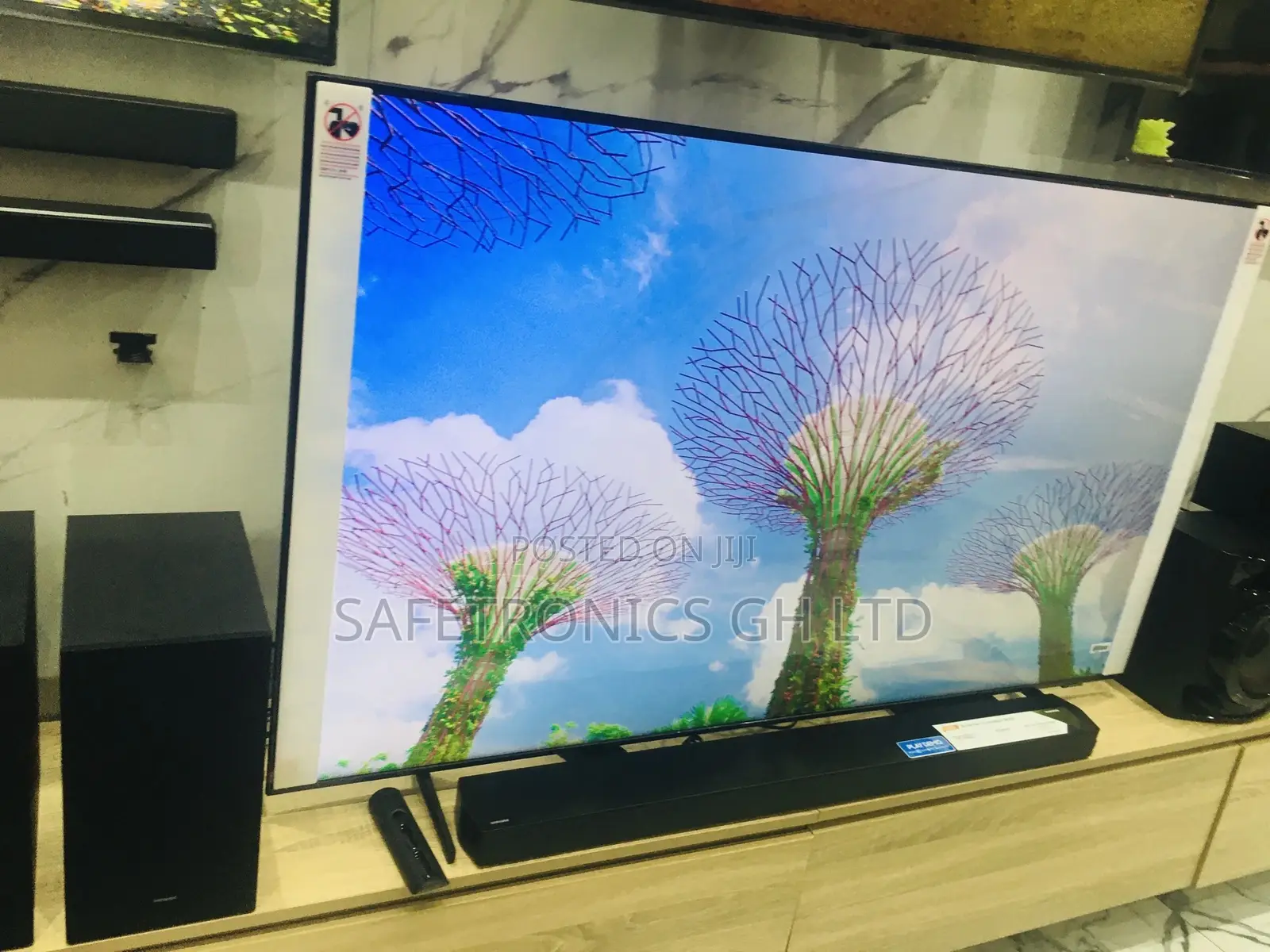 Led Smart Samsung Crystal Bu80 Uhd 65 Inches Glossy Tv