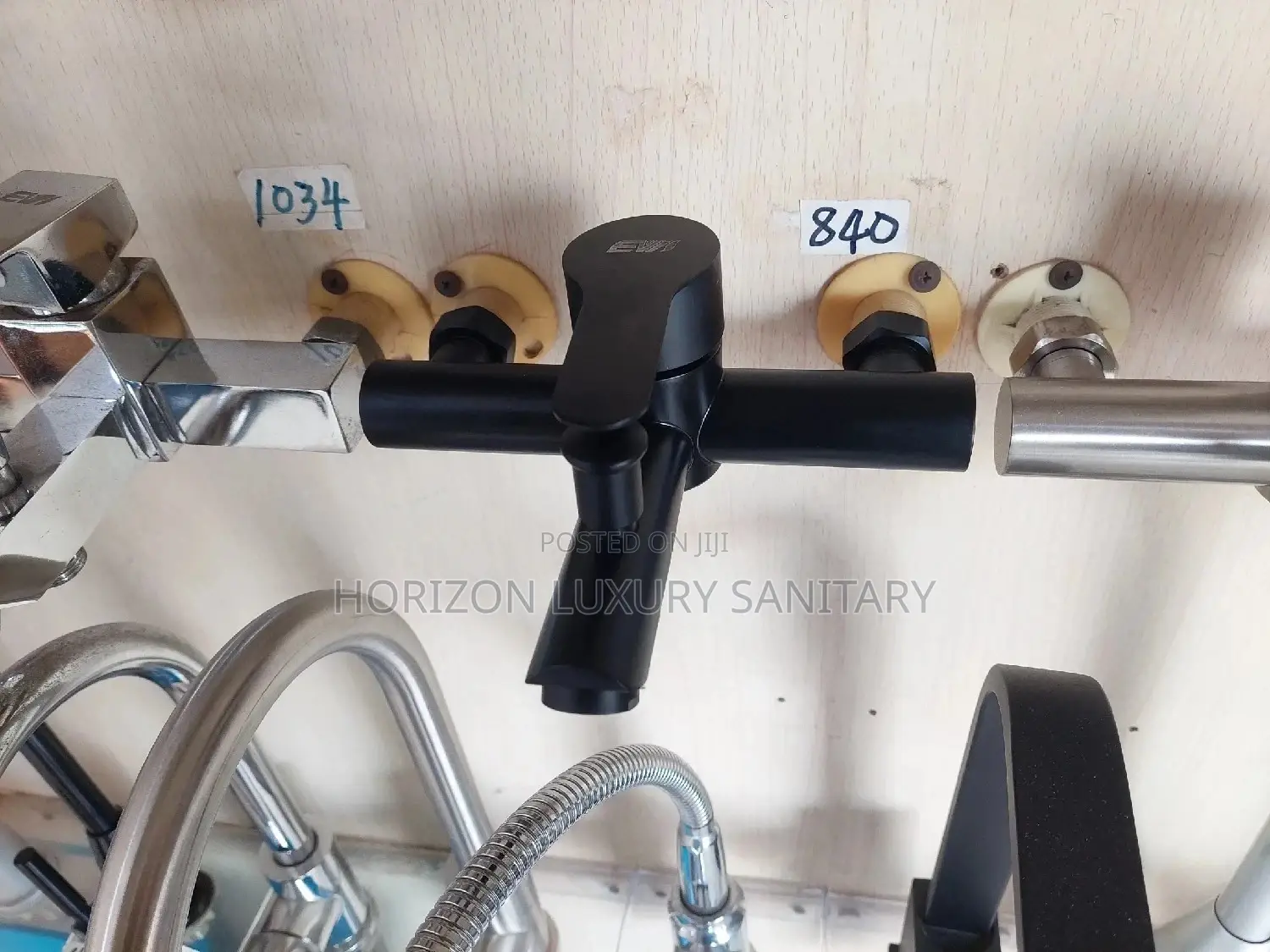 Matte Black Stainless Steel Bath Shower Mixer With Handle