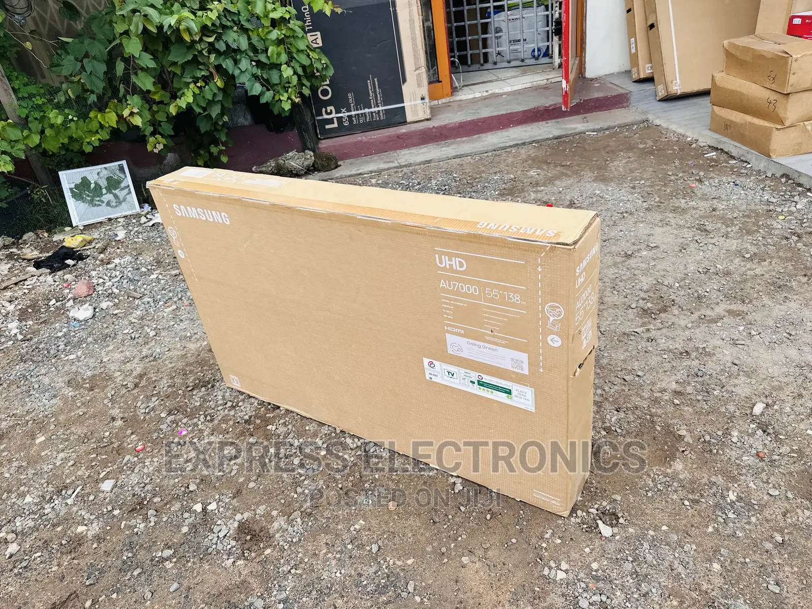 Perfect Revolution Quality UHD Smart Samsung Tv 55”Au7000