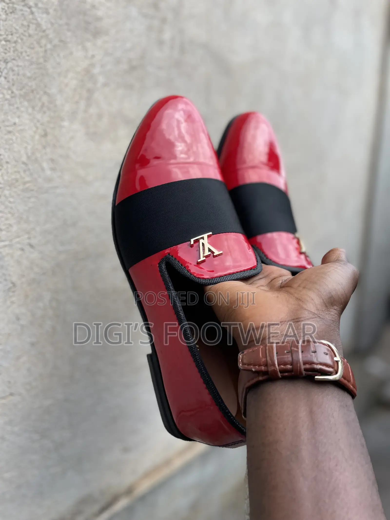 Red Mirror Louis Vuitton Shoe