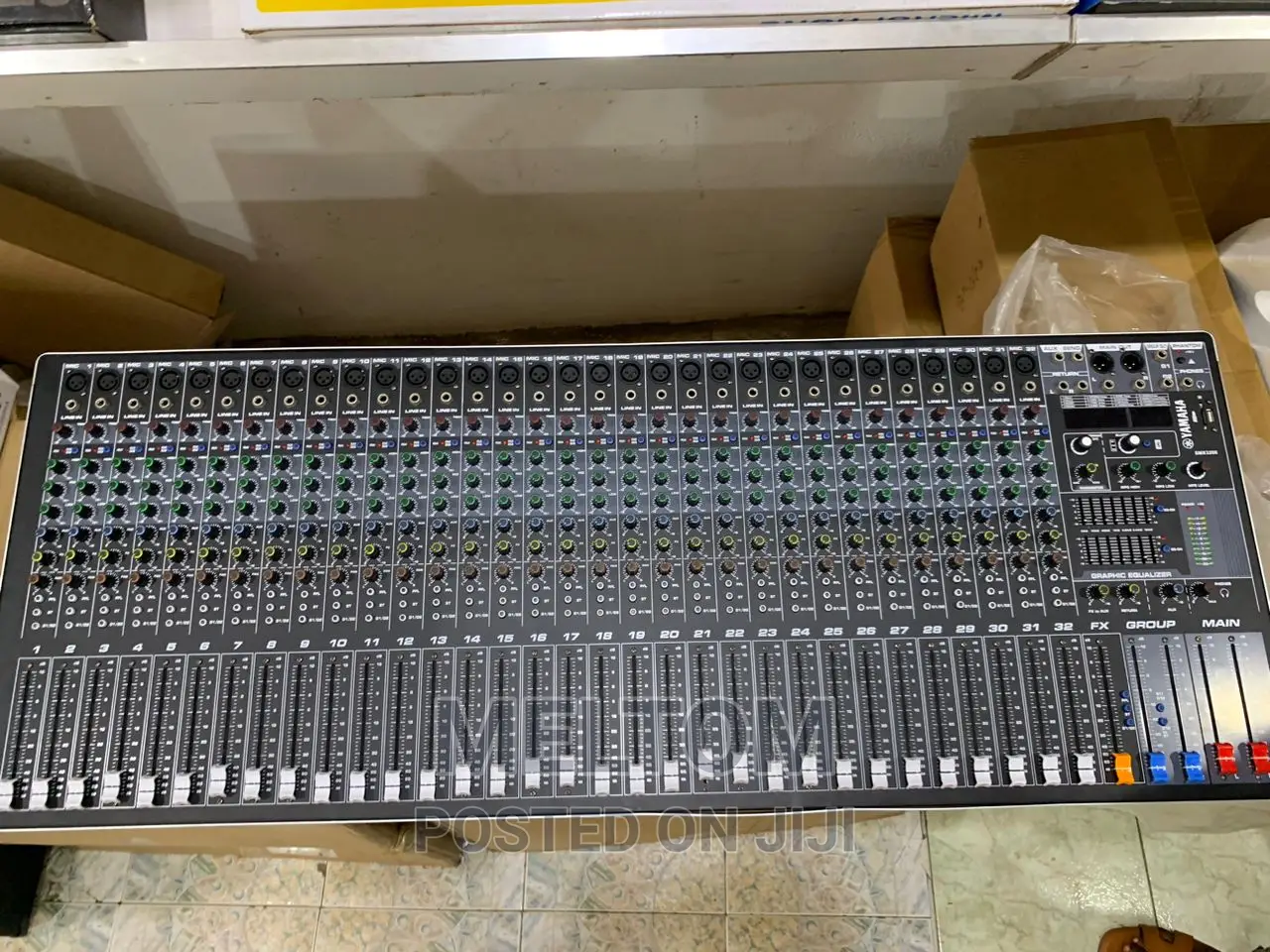 Yamaha SMX-3200 32channels Professional Mixer (New Version)