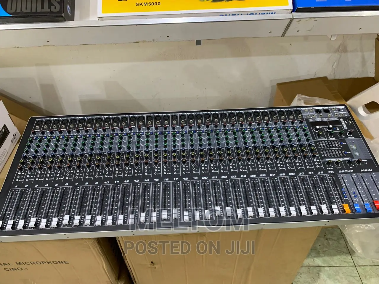 Yamaha SMX-3200 32channels Professional Mixer (New Version)