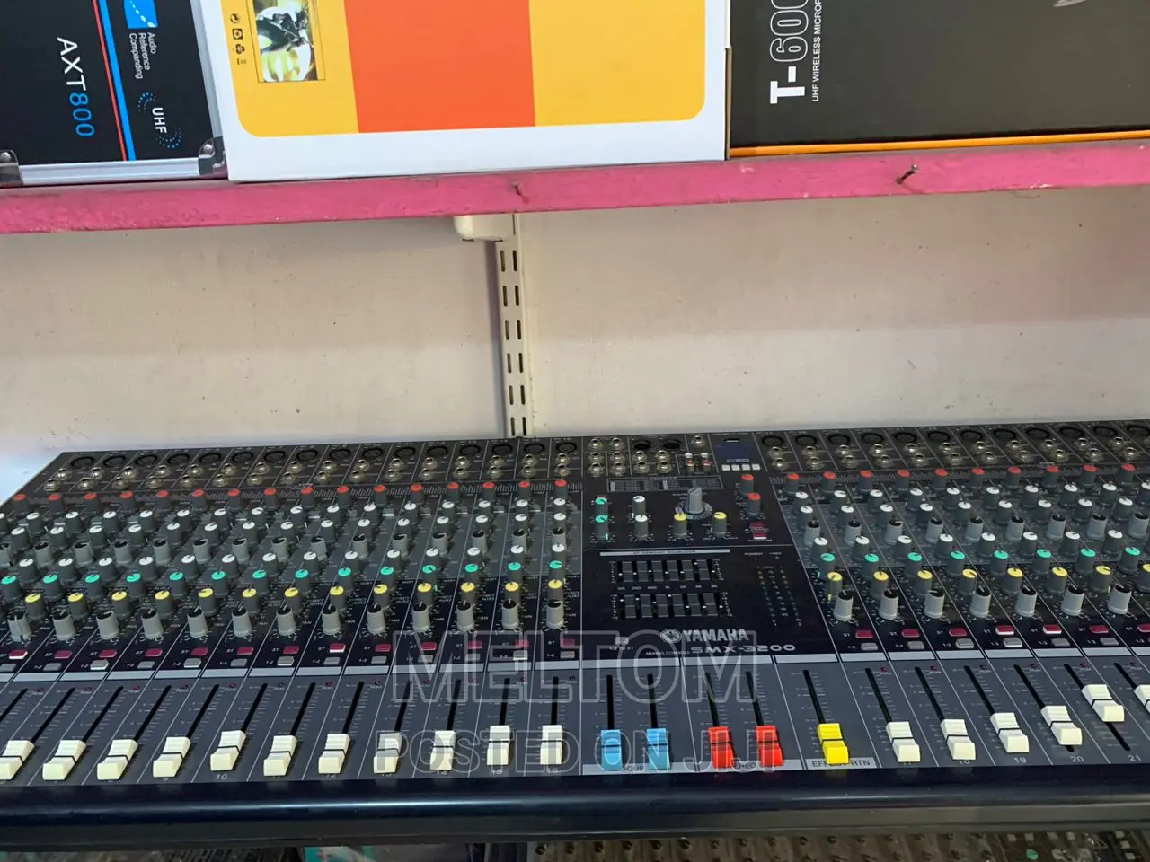 Yamaha SMX-3200 32channels Professional Mixer (Standard)