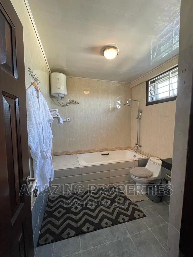 5bdrm House in Spintex for rent