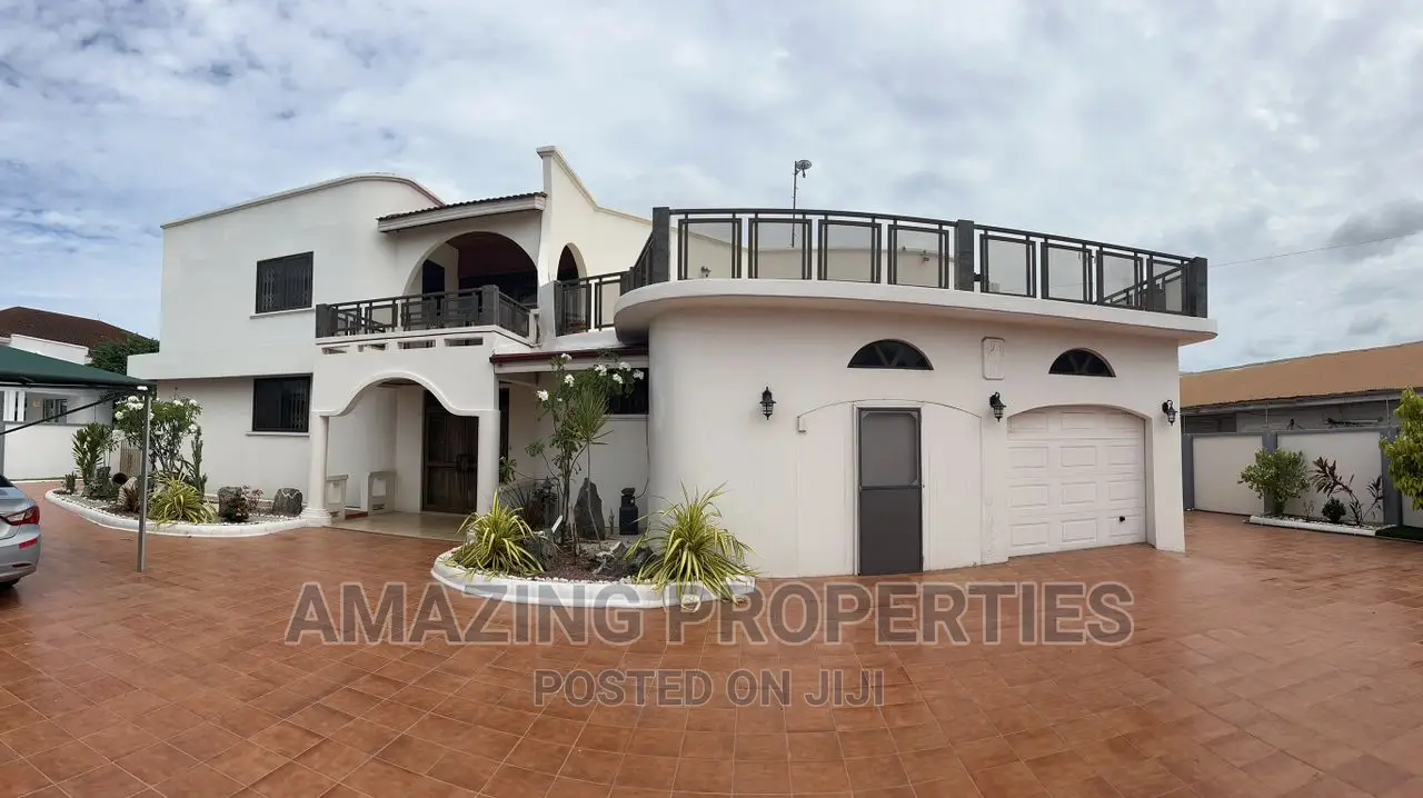 5bdrm House in East Legon for sale