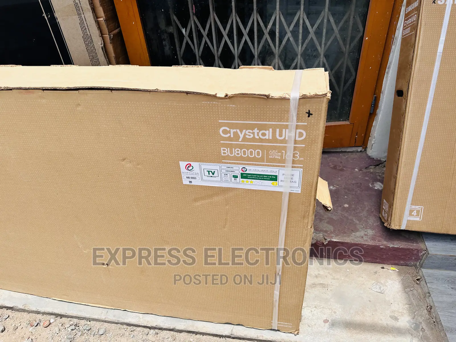 Samsung UHD Glossy 65”Bu8000 Smart Display Tv 
