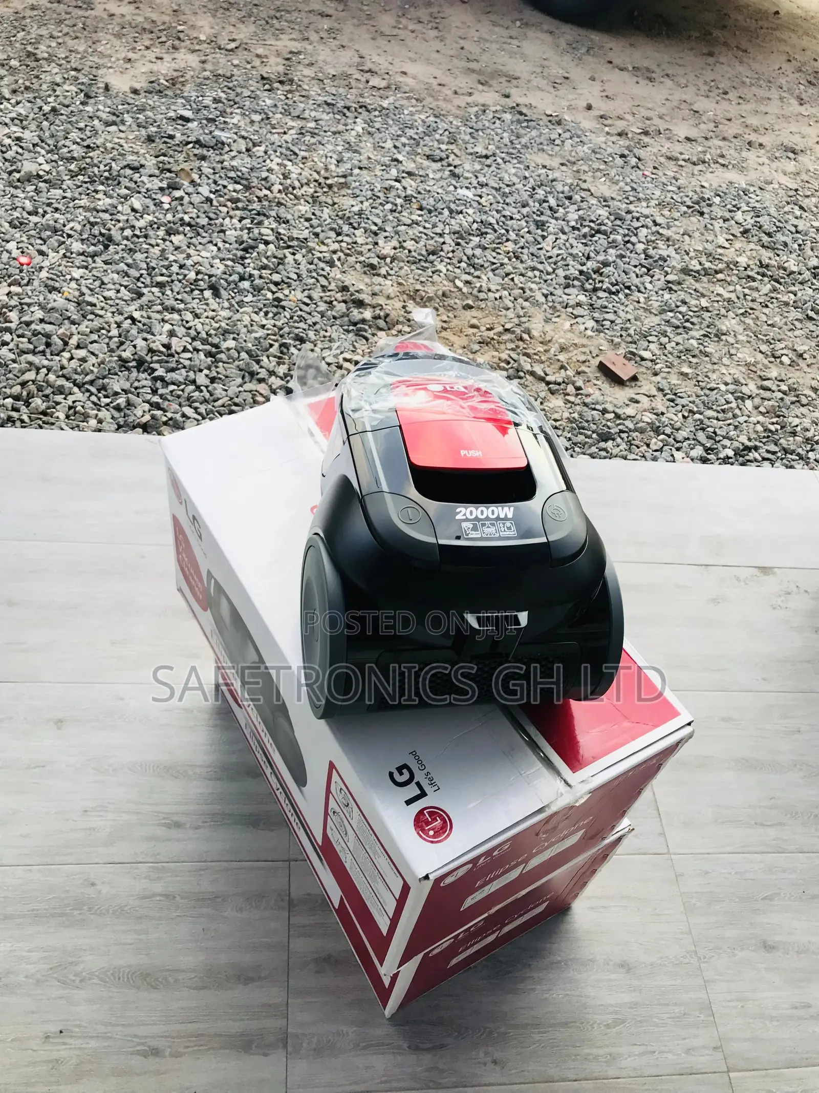 White/Red Lg VC5420NNTR Vacuum Cleaner 2000W