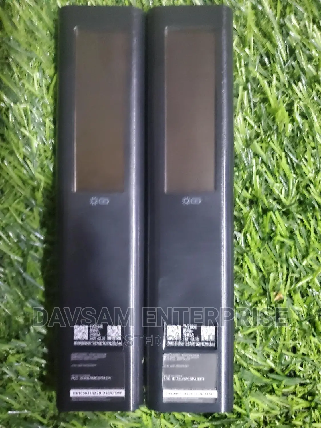 Samsung Solar $ Chargeable Voice Remote