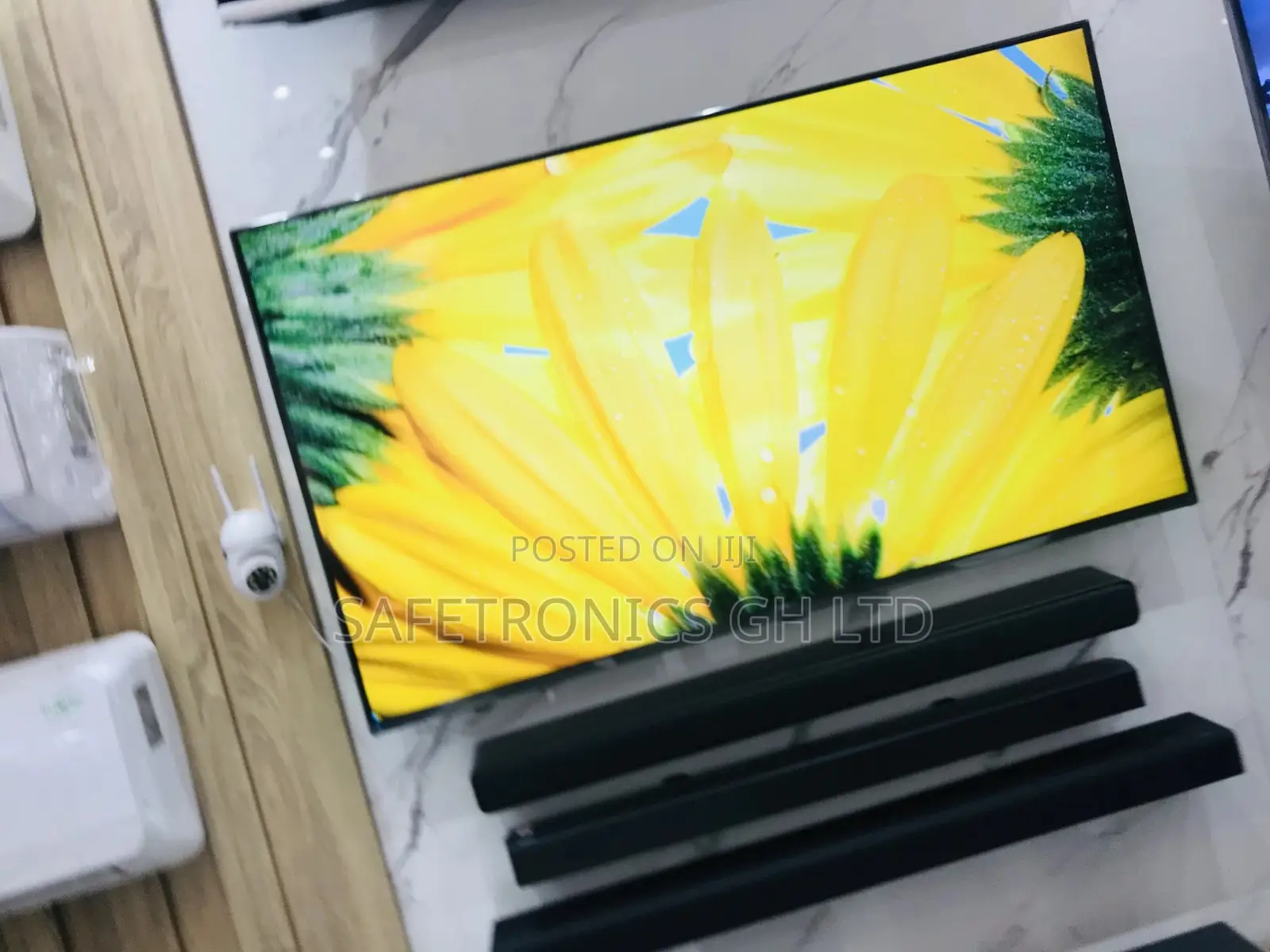 32 Inches Samsung Glossy LED Crystal T5300 Tv