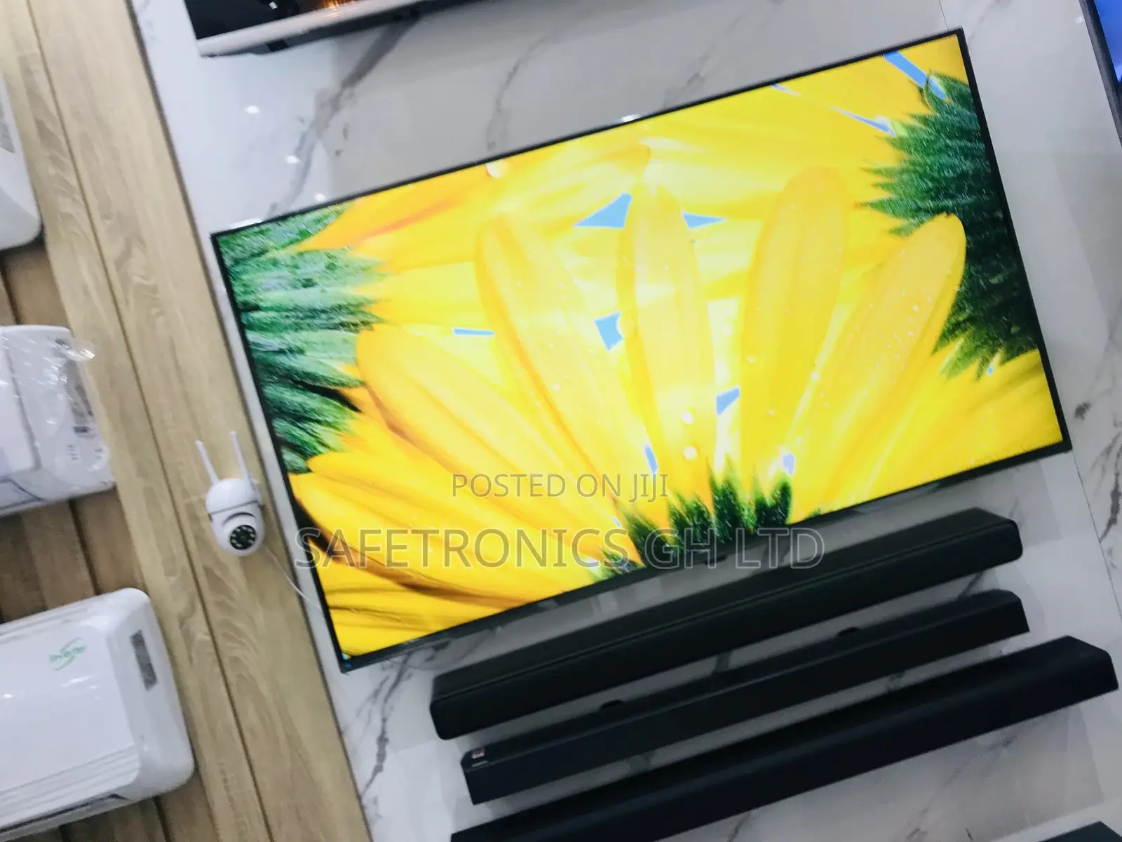 32 Inches Samsung Glossy LED Crystal T5300 Tv