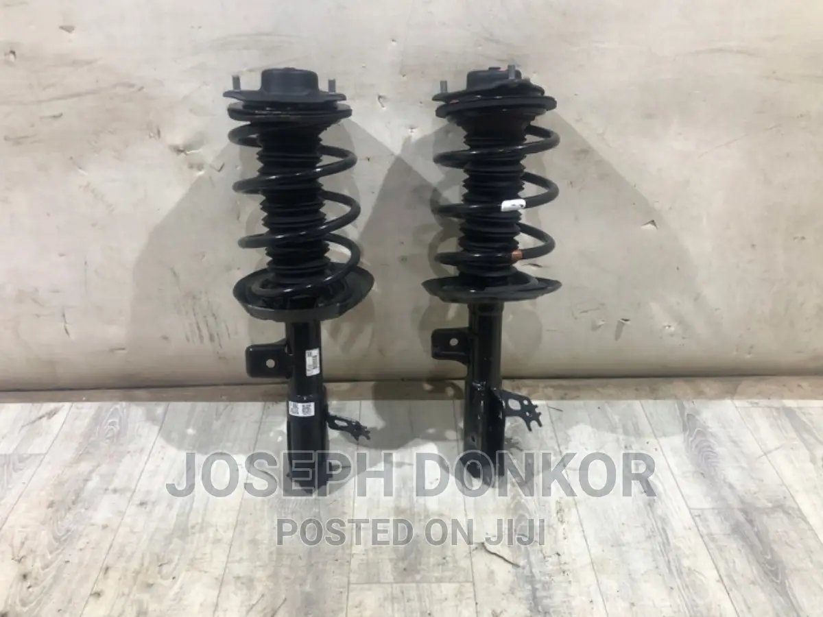Camry 2018,2019,2020,2021,2022 Front Shocks. I Have the Hub