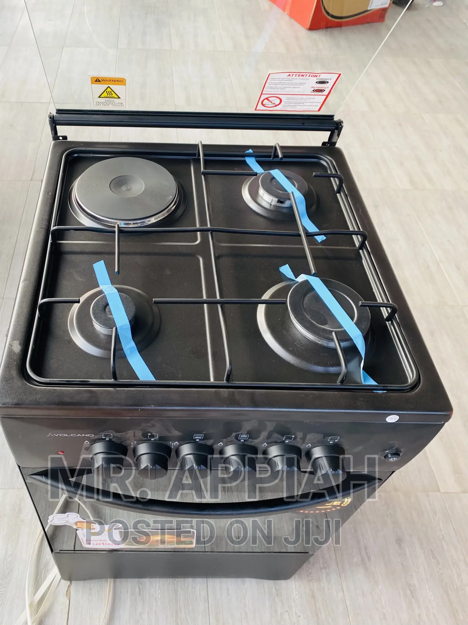 Easy to Use Volcano 50x50 3 Gas Burner + 1 Electric.