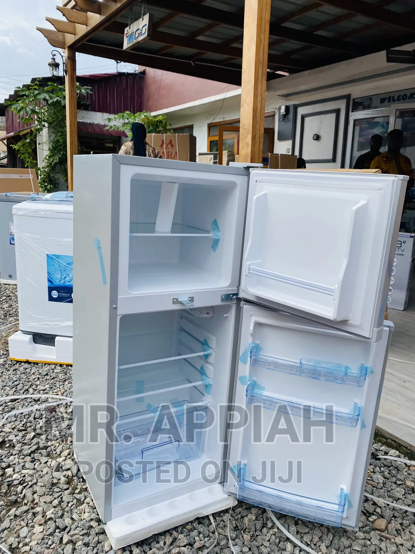 Lock and Key Zara 108ltr 2 Door Refrigerator(Zara-14tm) 