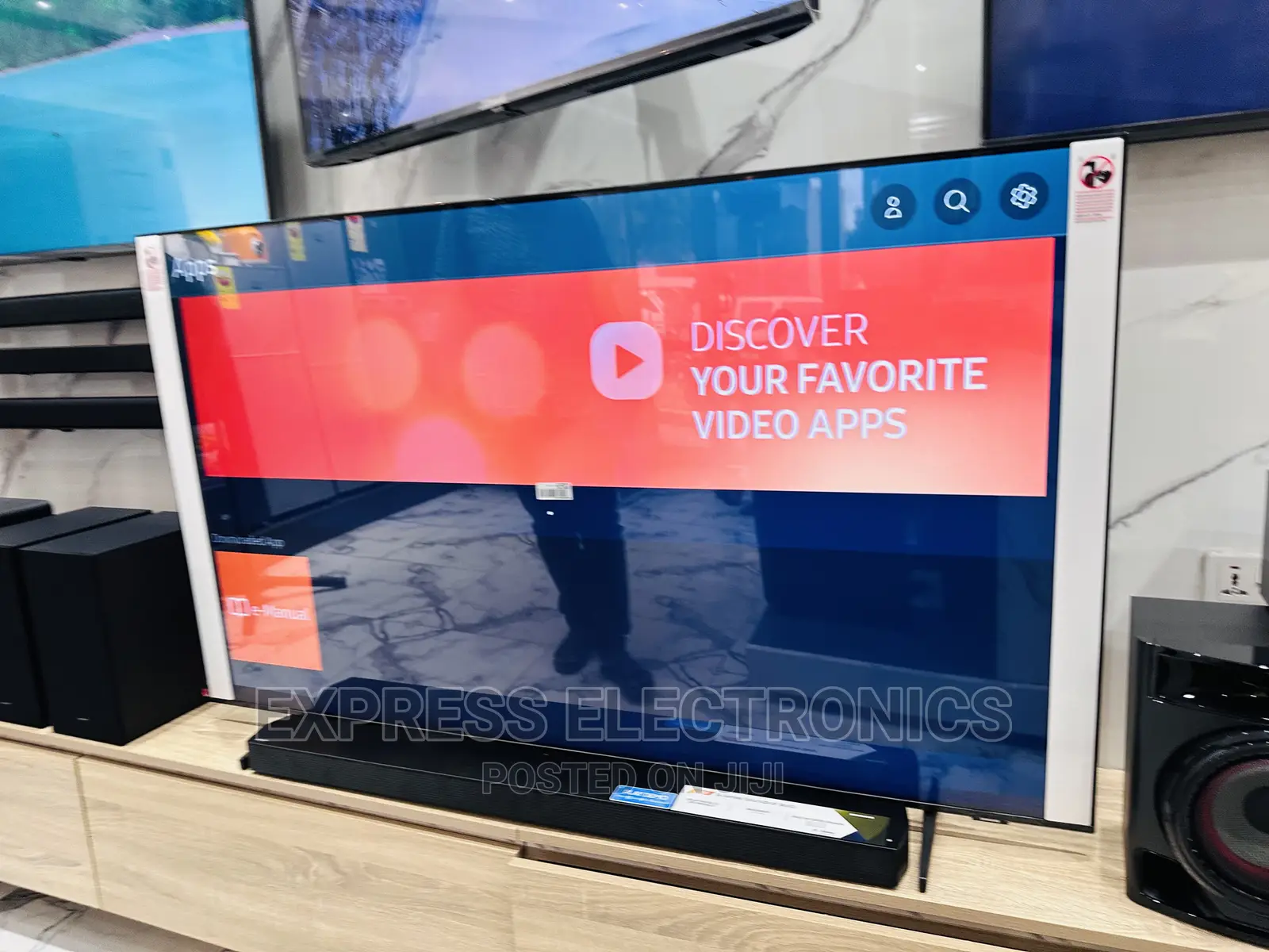 Crystal UHD Smart Voice Assistant Samsung 75”Bu8000