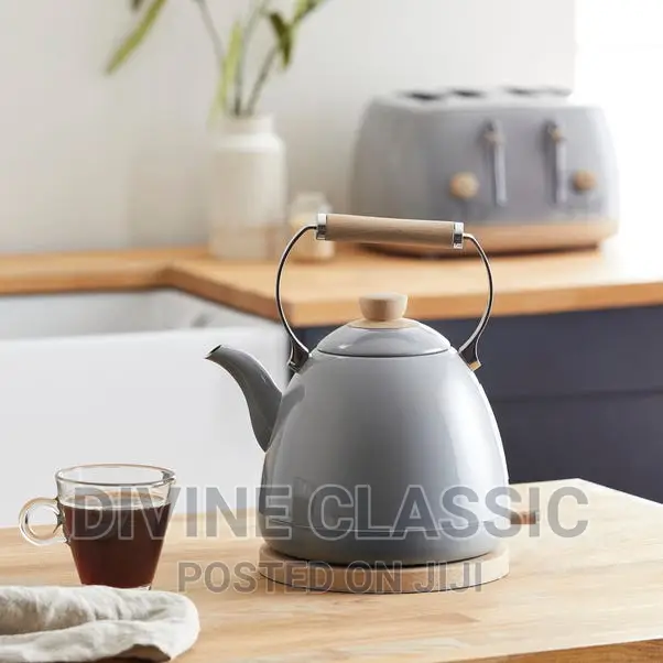 Dunelm Country Style Kettle