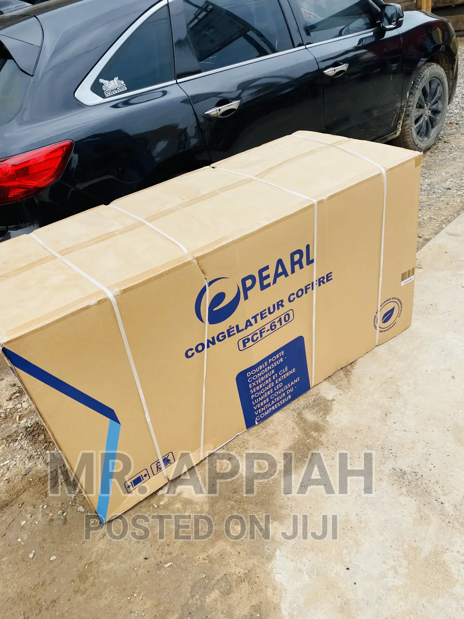 Quality Yet Affordable Pearl PCF-610 2 Door Chest Freezer.