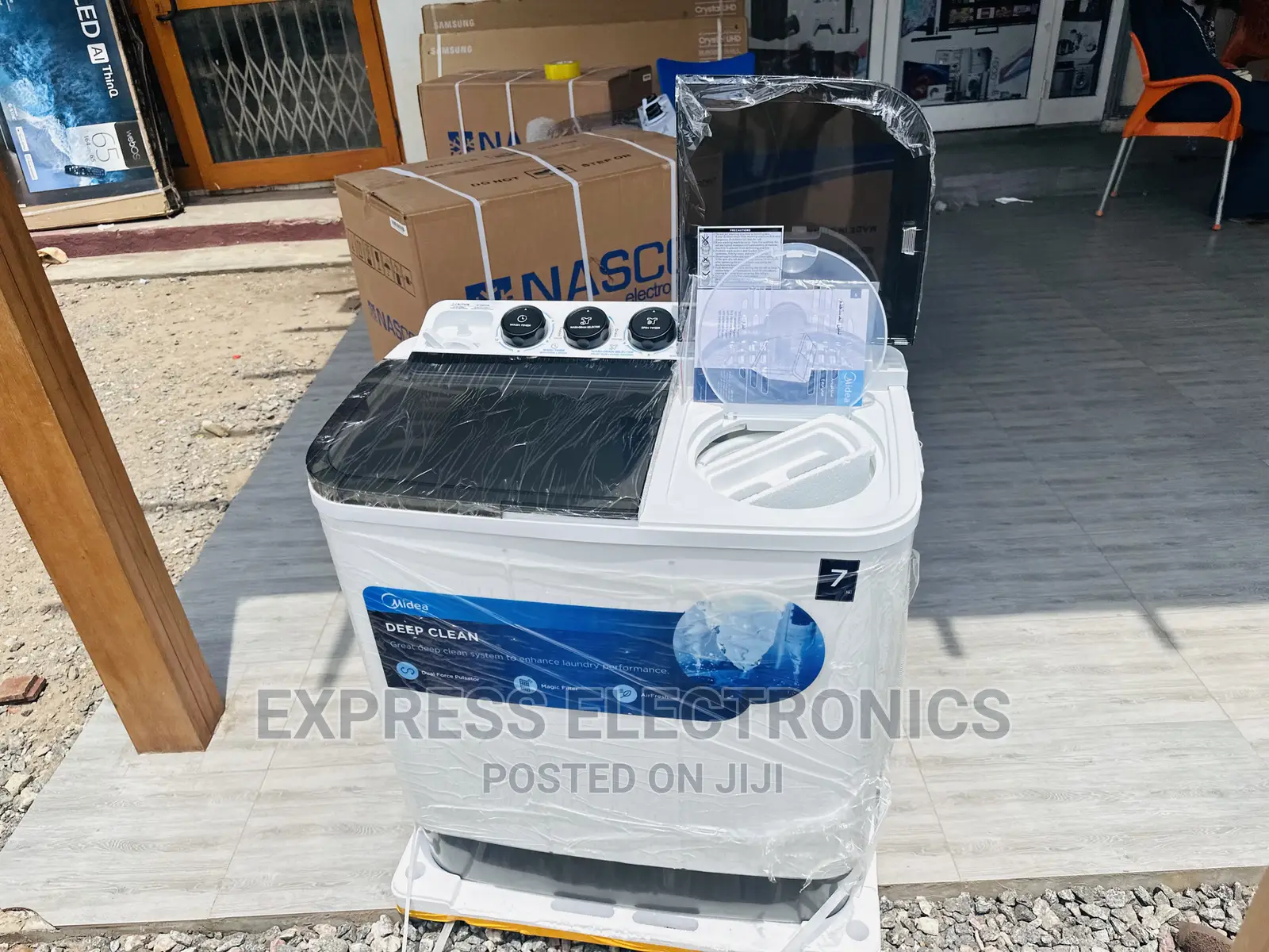 Twintub Efficiency at Its Best Midea Topload 7kg WM