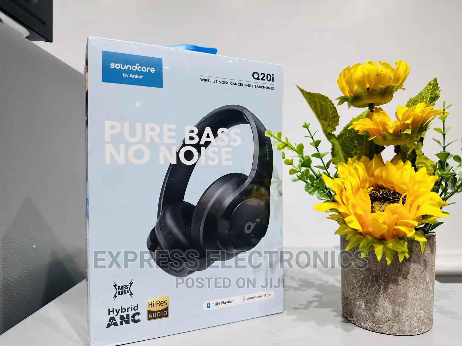 Q20i Sound Core Headphones 