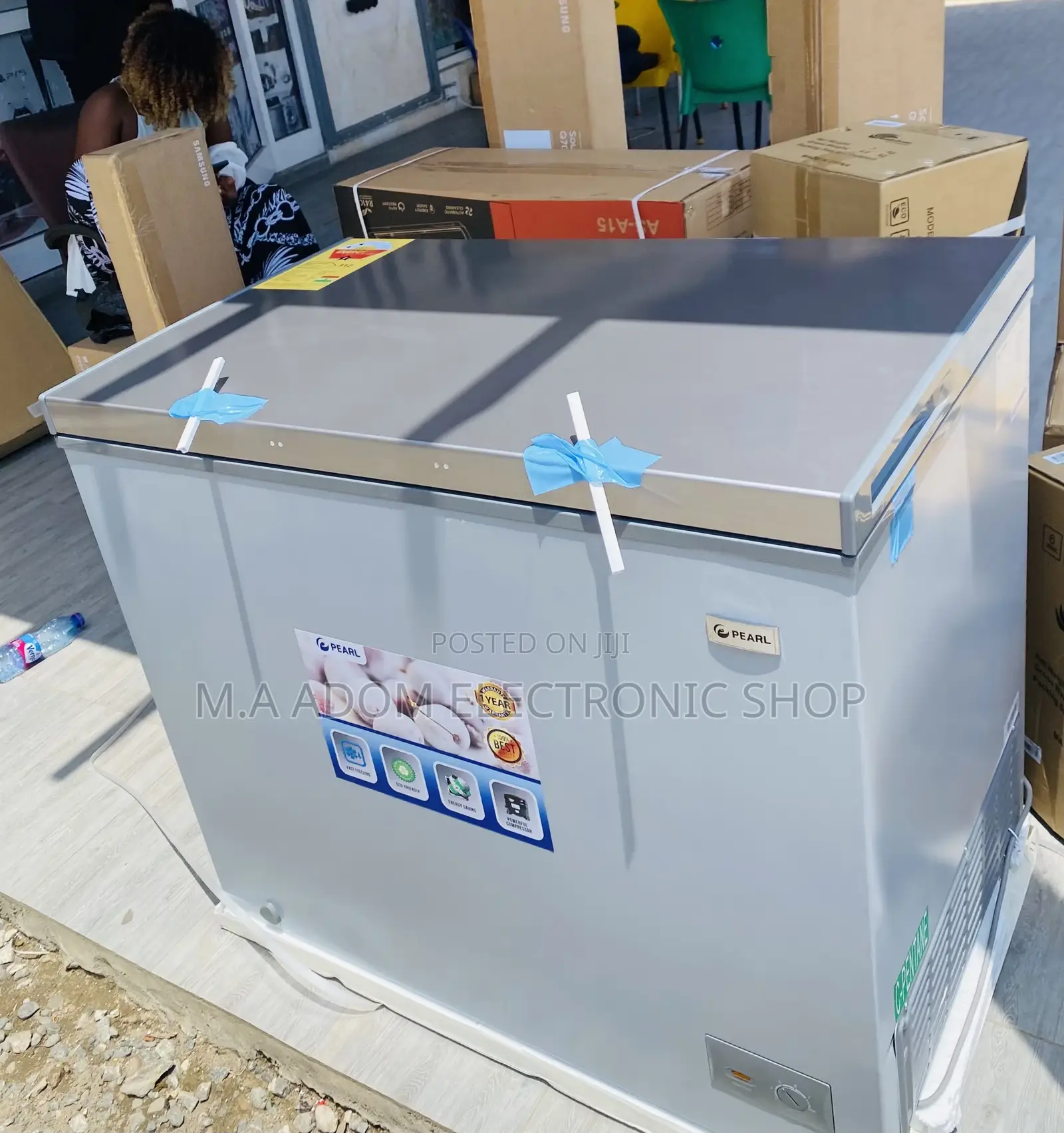 Sealed in Box Pearl PCF-240 Single Door Chest Freezer(200L).