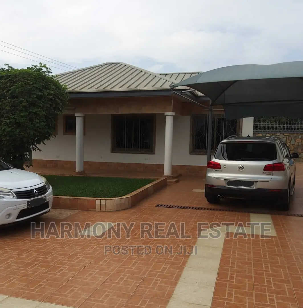 5bdrm House in East Legon for sale