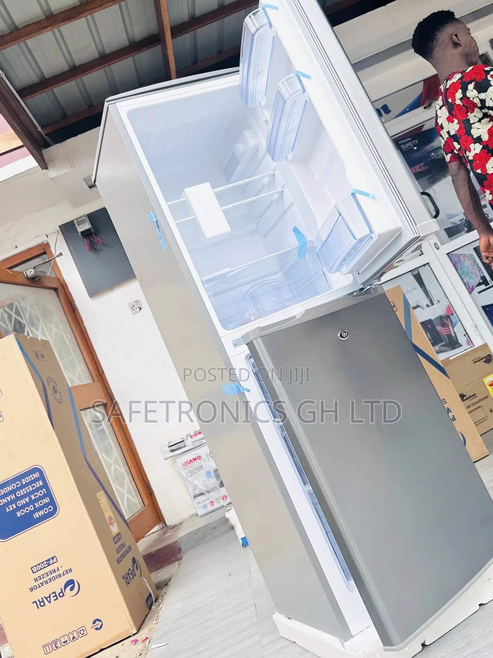 Doubledoor Pearl Bottomfreezer 140 Liters PF-200B Fridge 