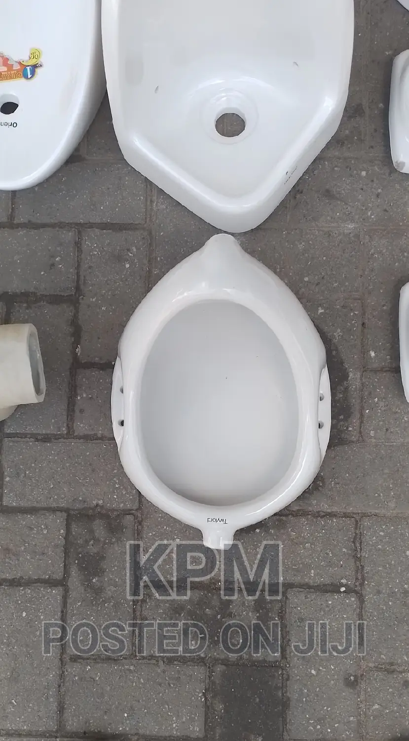 Twyford Urinal Pot