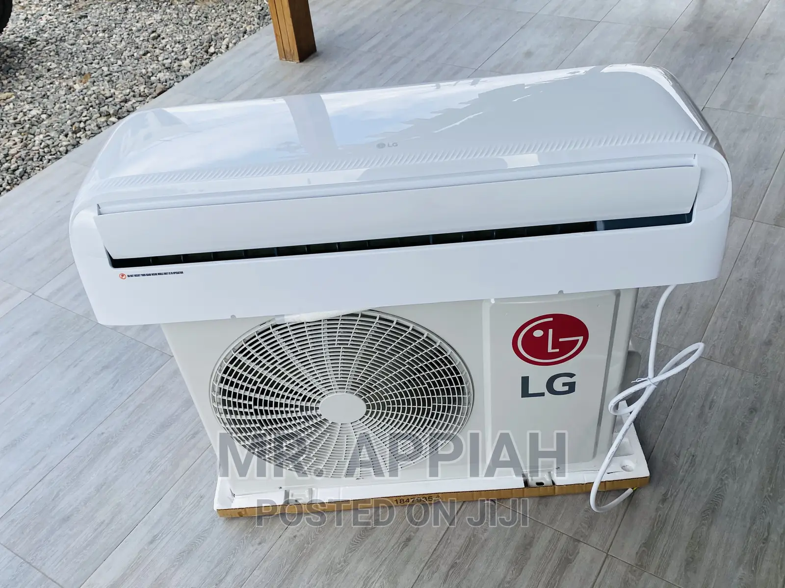 Beat the Heat With LG 2.0hp Air Conditioner(White) 